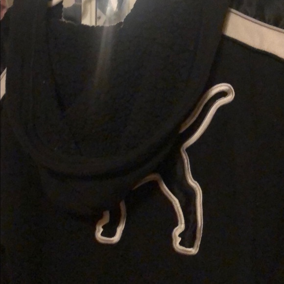 Pink hoodie - Picture 3 of 4